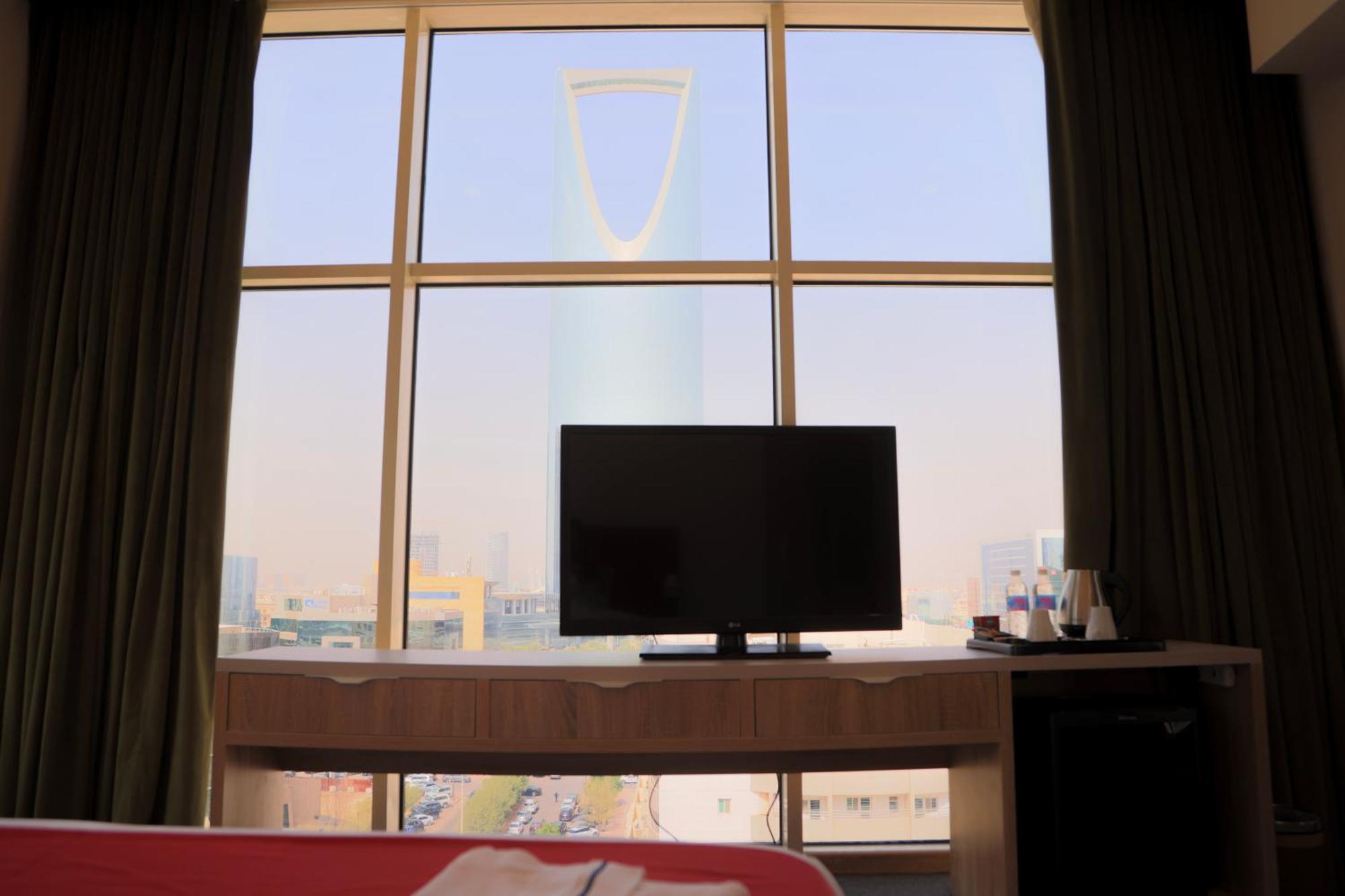 Novotel Centre Hotel 4*