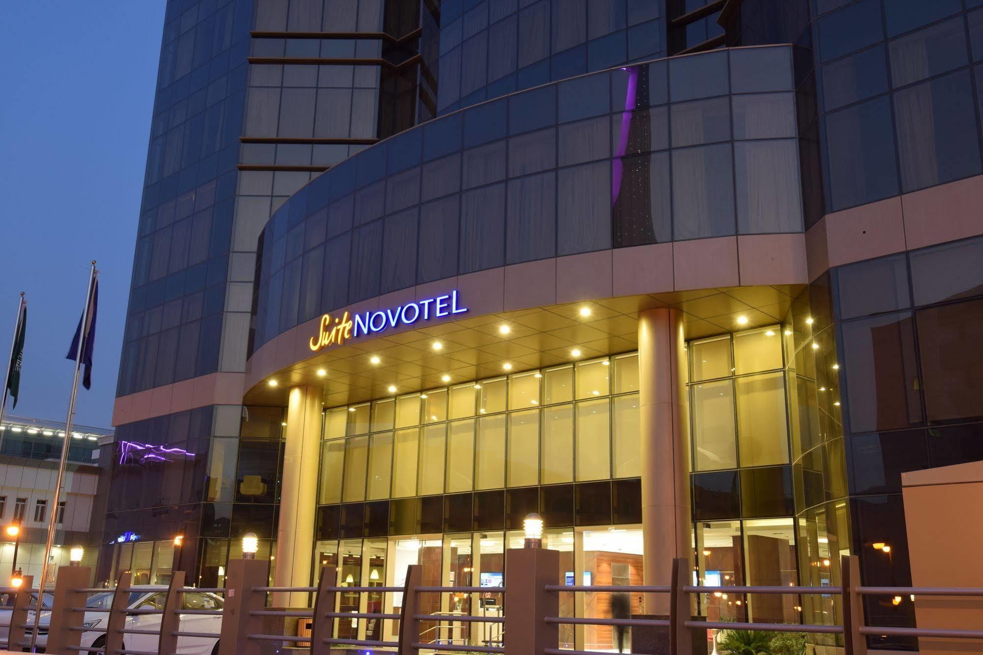 Hotel Novotel Centre 4*